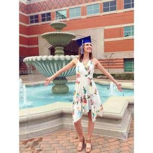 Meet your Posher, Danielle